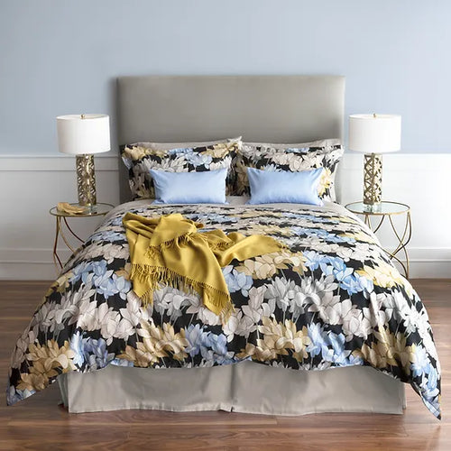 Della Bedding Collection