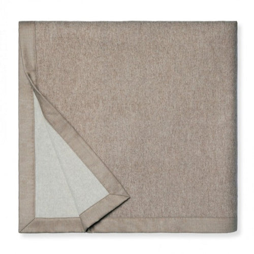 Nerino Blankets