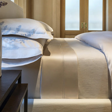 Lorenzo Coverlets and Shams