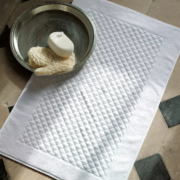 Etoile Bath Mats