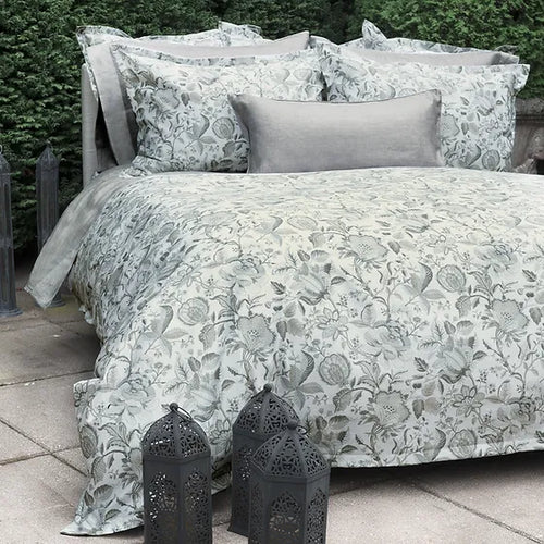 Inesa Bedding Collection