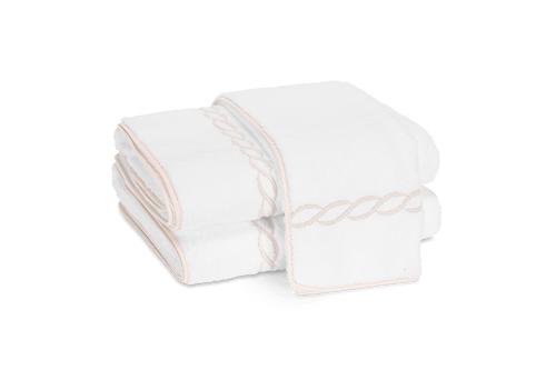 Classic Chain Bath Collection