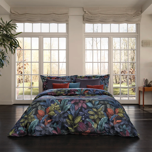 Aramis Bedding Collection