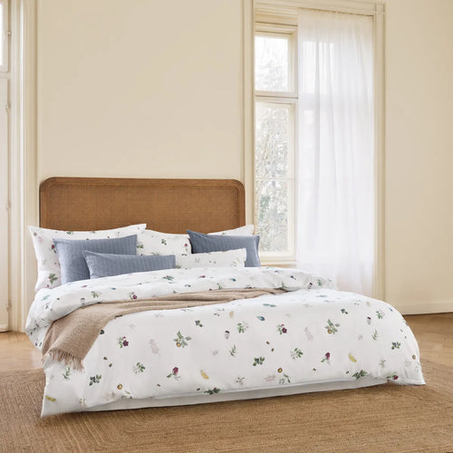 Amber Blanc Bedding Collection