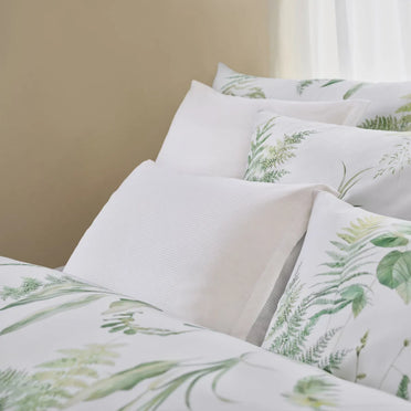 Jaro Blanc Bedding Collection